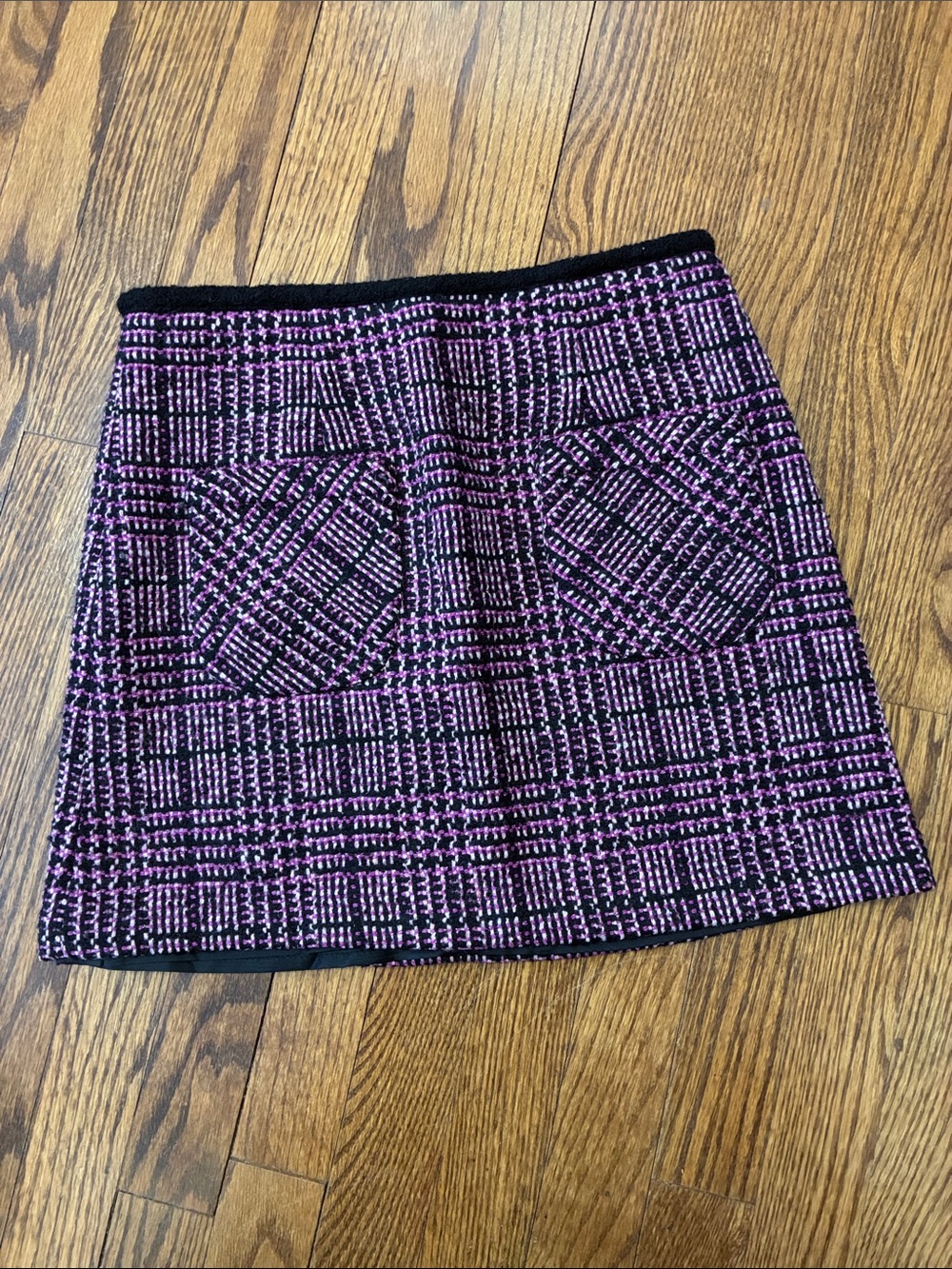 Nanette Lepore Black and Pink Tweed Mini Skirt with front Pocket detail size 0